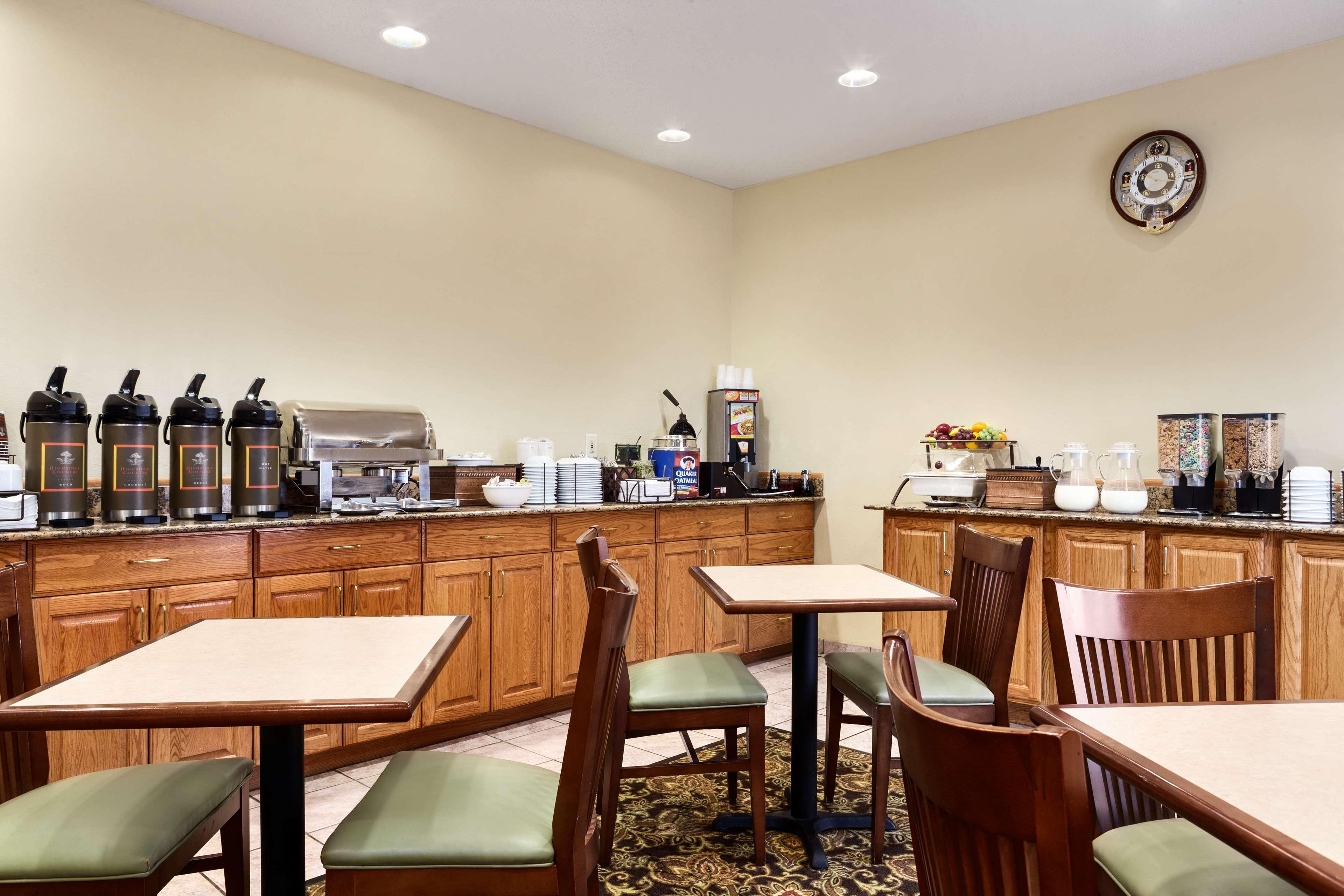 Country Inn & Suites By Radisson, Marion, Oh Экстерьер фото